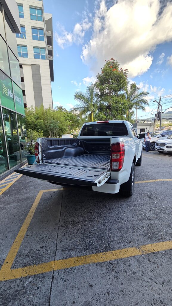 Mazda BT-50 2023 - Foto 3