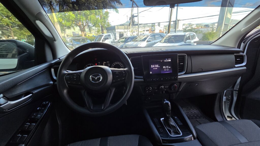 Mazda BT-50 2023 - Foto 2