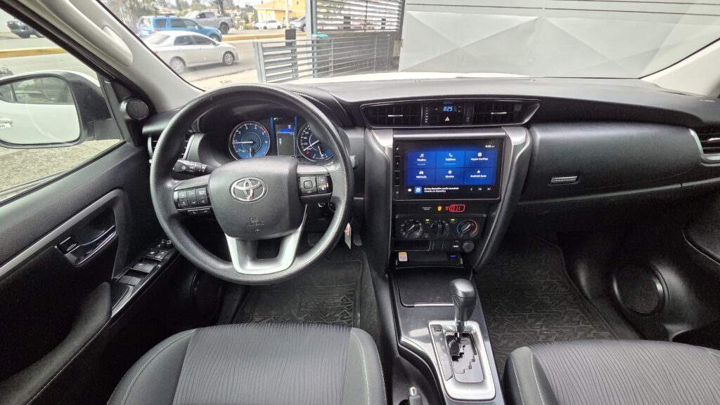 Toyota Fortuner 2023 - Foto 1