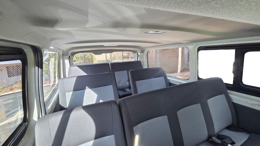 Toyota Hiace 2022 - Foto 3
